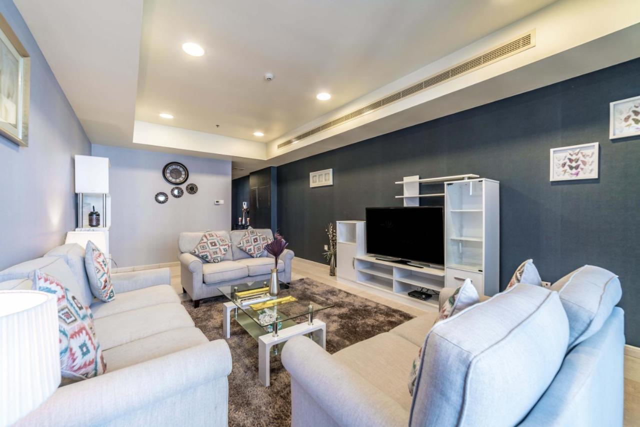 Yanjoon Holiday Homes - Princess Tower Apartments Dubai Exteriör bild